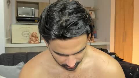 bradleymartin7 online show from November 19, 10:21 pm