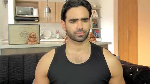 bradleymartin7 online show from November 30, 5:06 pm