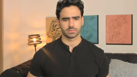 bradleymartin7 online show from April 5, 4:59 pm