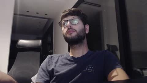 Snapshot of brads91 chatting on November 7, 10:54 pm brads online show from November 7, 10:54 pm