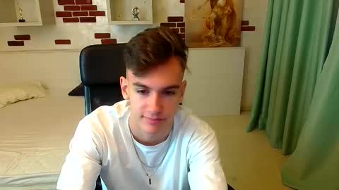 BradyFlint online show from November 7, 5:07 am