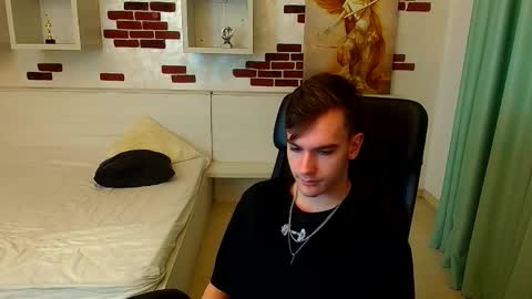 BradyFlint online show from December 4, 5:17 am