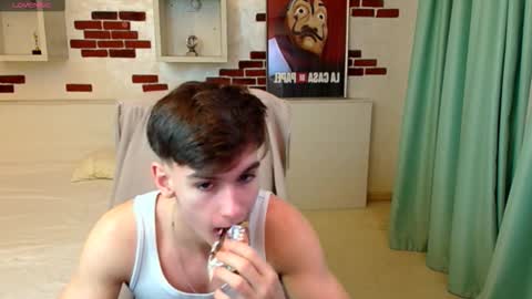 BradyFlint online show from February 26, 4:55 am