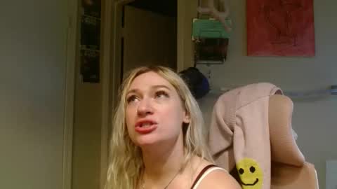 i am a naughty jedi knight online show from April 13, 1:49 pm