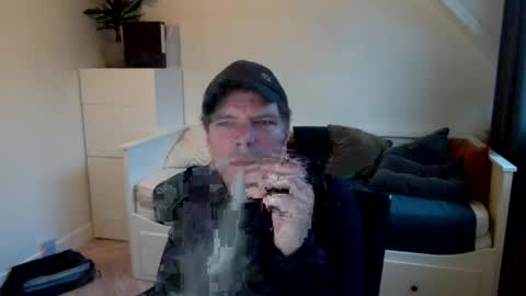 Snapshot of bram1944972145 chatting on January 24, 10:53 am Bram online show from January 24, 10:53 am