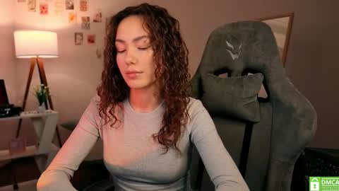 Lilly online show from November 5, 11:32 am