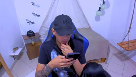 B R A N D online show from January 10, 7:10 am