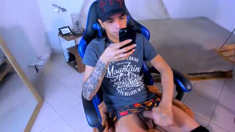 B R A N D online show from March 12, 6:36 pm