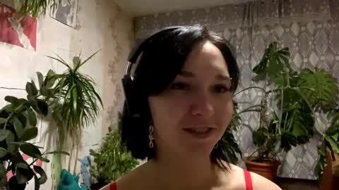 Snapshot of brandevega chatting on December 13, 7:53 pm Emily online show from December 13, 7:53 pm