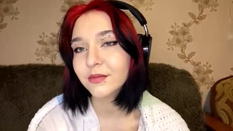 Emily online show from January 9, 5:04 pm