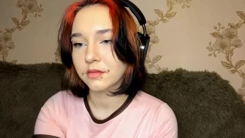 Emily online show from February 5, 5:17 pm