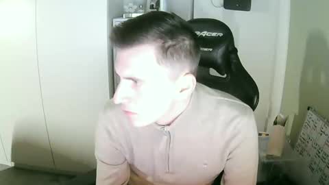 Snapshot of brandinator__cb chatting on February 9, 8:57 pm brandinator__cb online show from February 9, 8:57 pm