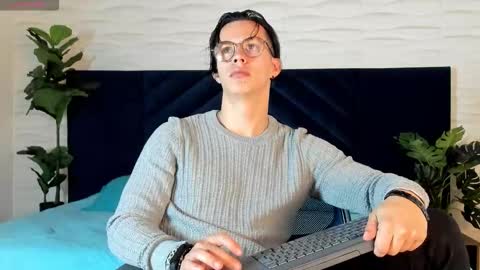 brandon_starkk online show from February 22, 11:31 am