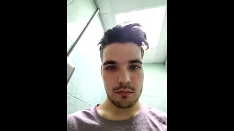 Snapshot of brandon_white_3 chatting on February 19, 12:11 pm Brandon online show from February 19, 12:11 pm