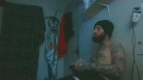 brandonchampagne7 online show from December 23, 9:51 am