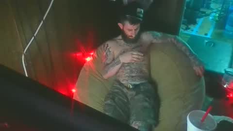 brandonchampagne7 online show from January 7, 3:09 am