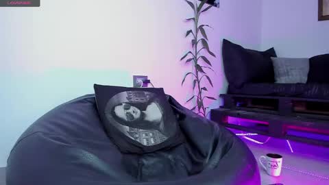 Brandon Lavitt online show from April 16, 10:27 am