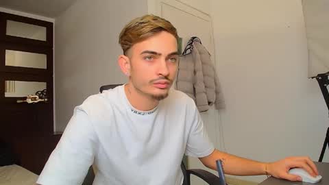 BrandonTateX online show from November 19, 11:43 am