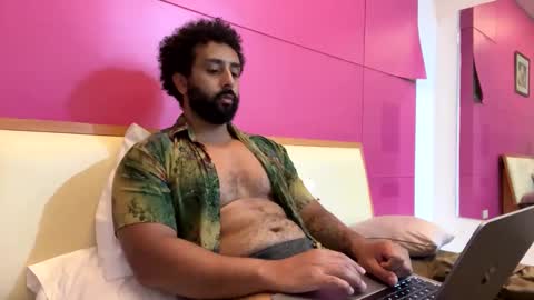 Daddy online show from March 5, 4:13 pm