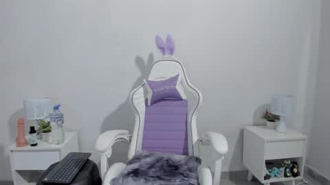 I am your sweet whore online show from March 15, 6:47 pm