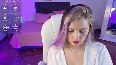 BRANDY  online show from November 23, 4:34 am