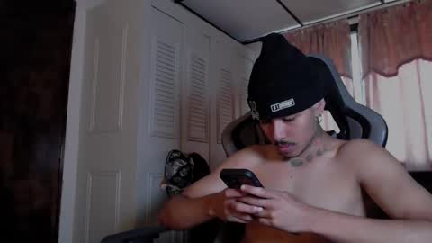 brasi_ online show from January 14, 6:57 pm