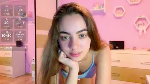 Annie online show from November 17, 6:24 pm