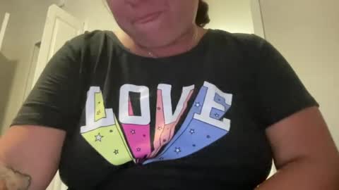 brattylittlelion online show from June 7, 11:30 pm
