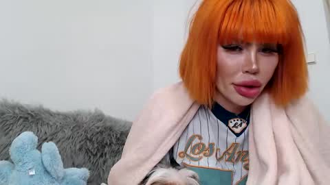 bratzdoll1994 online show from November 3, 8:21 pm