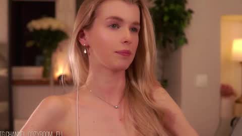 Snapshot of brave_journey chatting on September 14, 8:08 pm Eli online show from September 14, 8:08 pm