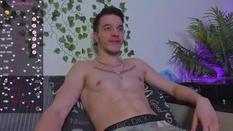 Johny Bravo online show from March 15, 9:54 pm