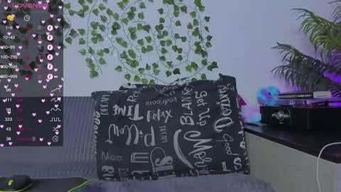 Johny Bravo online show from March 12, 2:12 pm