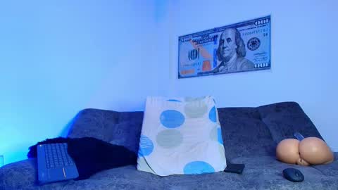 Snapshot of brayaanfit chatting on February 13, 3:39 am 50 OFF TODAY online show from February 13, 3:39 am