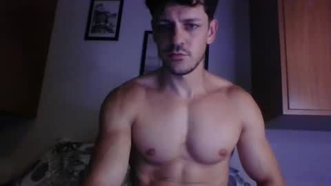 braziliangoodboy online show from January 16, 10:58 pm