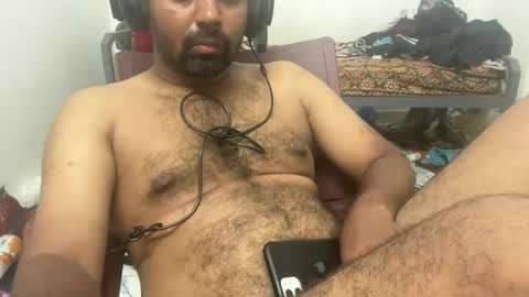 dont tell me u like to see me if you cant follow me online show from October 27, 8:24 pm