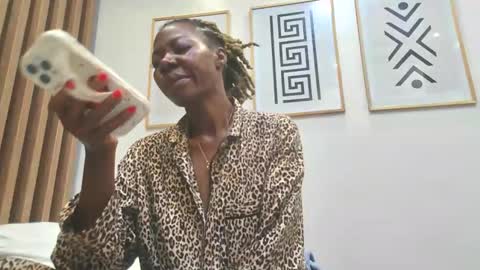 Harris online show from January 10, 7:15 pm