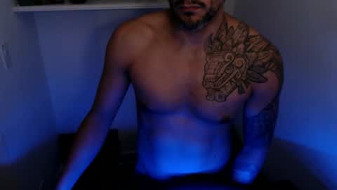 break_dusk online show from December 17, 3:23 am