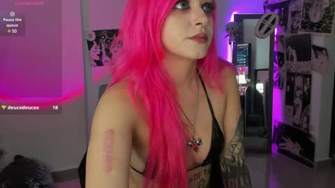 Snapshot of breakdownwaifu chatting on January 13, 3:34 am Rei online show from January 13, 3:34 am