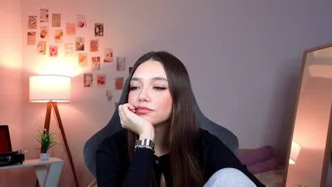 Rachel online show from February 5, 5:39 pm