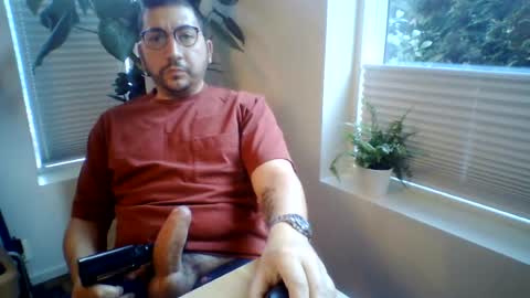 breakingbad84 online show from July 20, 4:27 am