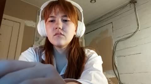 Dina online show from February 27, 9:09 am