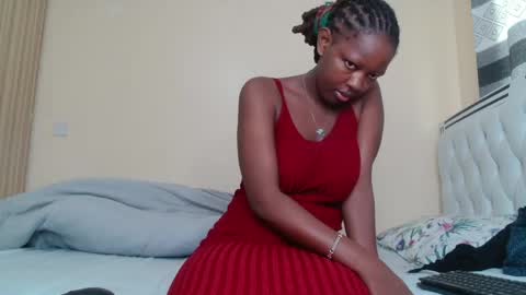 bree_beauty online show from May 22, 9:59 am