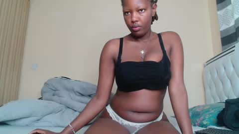 bree_beauty online show from May 23, 5:12 am