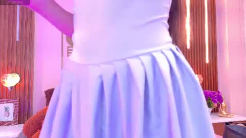 Snapshot of bree_watson chatting on June 23, 12:36 pm Bree online show from June 23, 12:36 pm