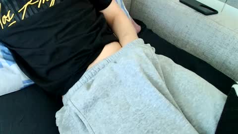 breezydicks online show from January 14, 9:04 am