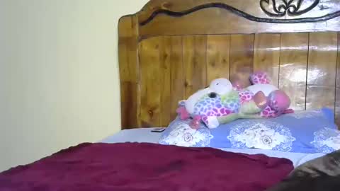 Snapshot of breezykan123 chatting on February 22, 8:07 am breelia online show from February 22, 8:07 am