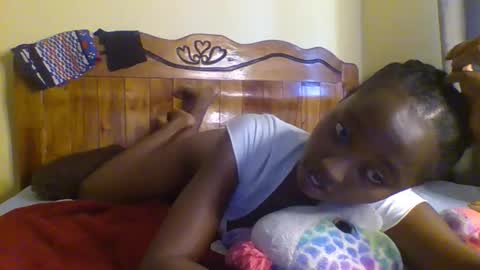 Snapshot of breezykan123 chatting on October 31, 4:24 am breelia online show from October 31, 4:24 am