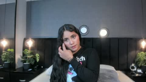  online show from May 26, 3:13 am