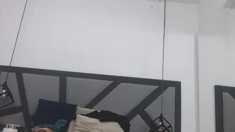 BRENDA VELASQUEZ online show from April 5, 9:45 pm