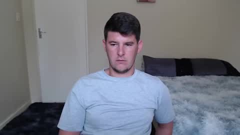 ask me lol online show from December 9, 9:39 am